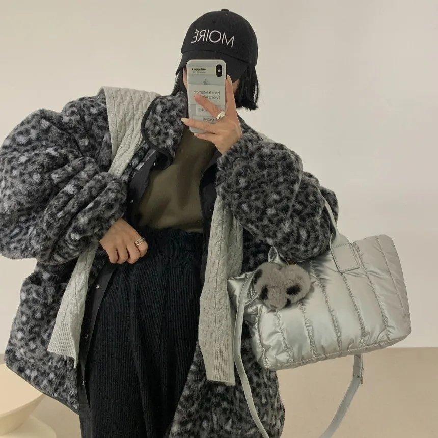 Ladies Chic Versatile Vintage Warmth-Laden Medium-Length Lamb Fur Jaet Autumn Winter New Sle Faionable Age-Defng Oute...