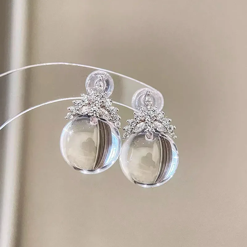 Exquisite ice transparent snowflake white crystal earrings for women exquisite diamond inlay Round beads earring new in jewelry
