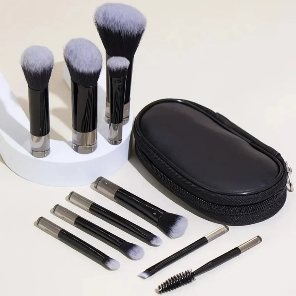 Set di mini pennelli per trucco da 10 pezzi per il viso Pennello per trucco portatile da viaggio disponibile in più colori