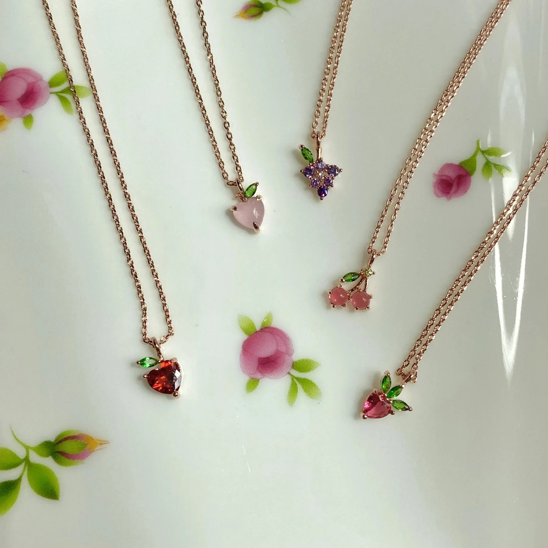 Y2K Ins Jewelry Zircon Colorful Apple Banana Lemon Cherry Watermelon Fruit Necklace For Women Girl Fruit Pendant Necklaces