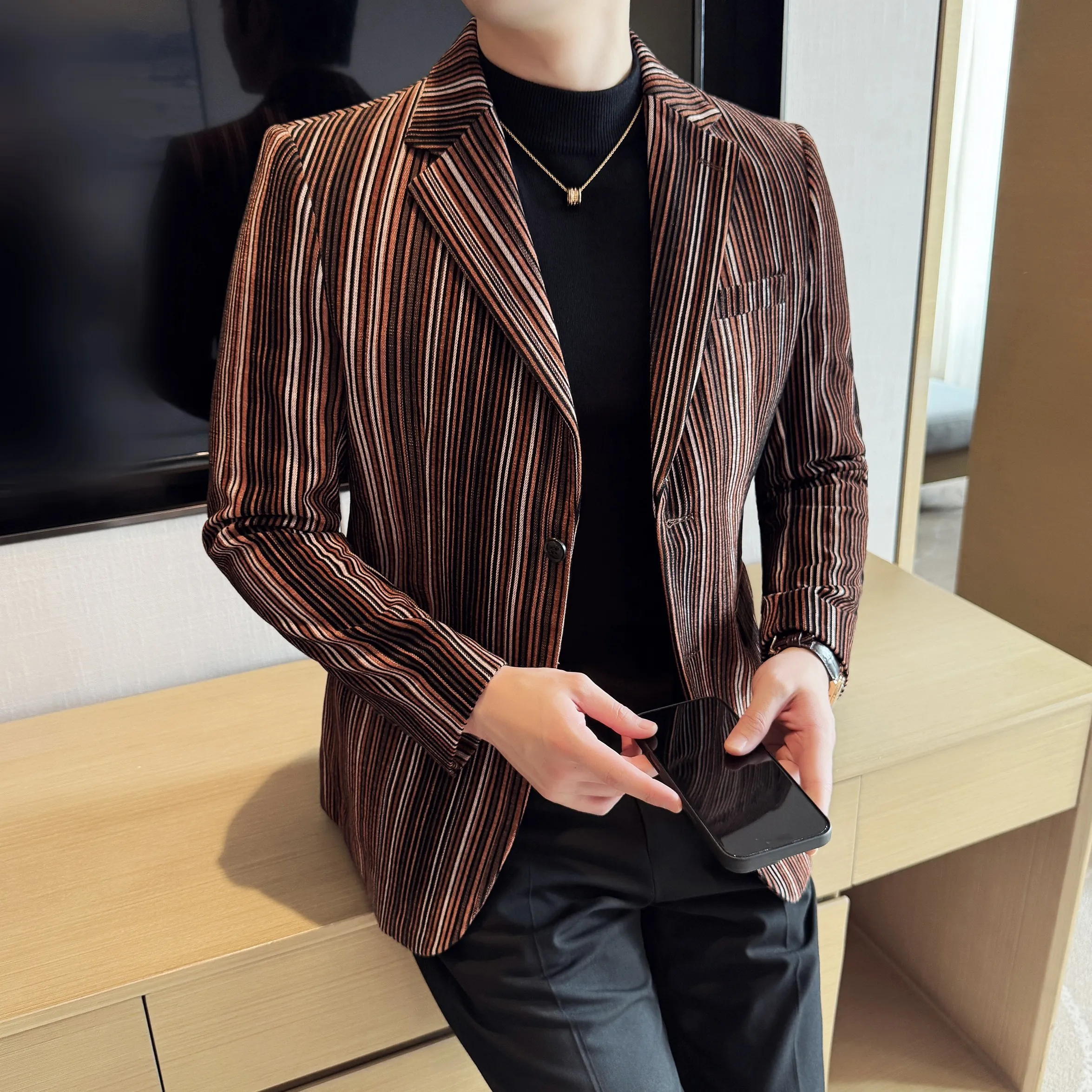 

Elegant Men Striped Blazer Jackets High Quality Korean Fashion Slim Fit Two Buttons Men's Casual Jacket Long Sleeve Suit Coats