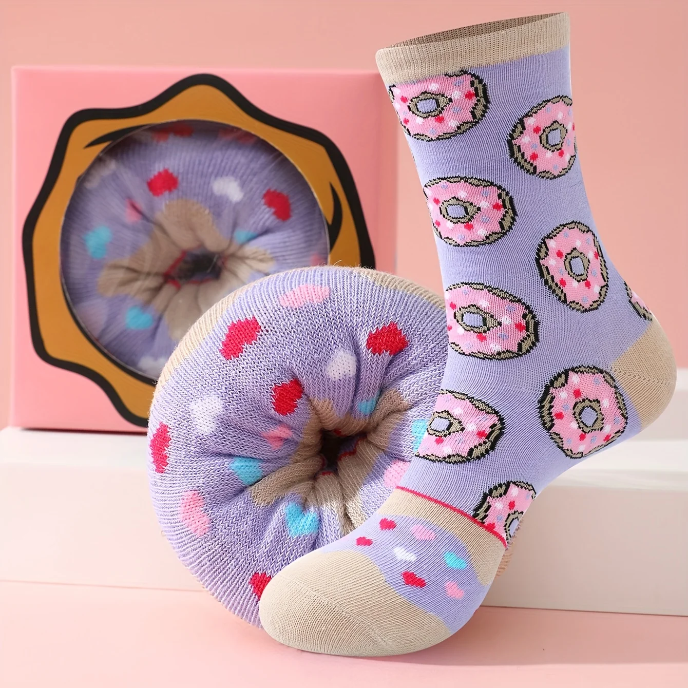 1 pair of fashionable, unique and interesting purple donut pattern men\'s and women\'s gift socks suitable for all seasons