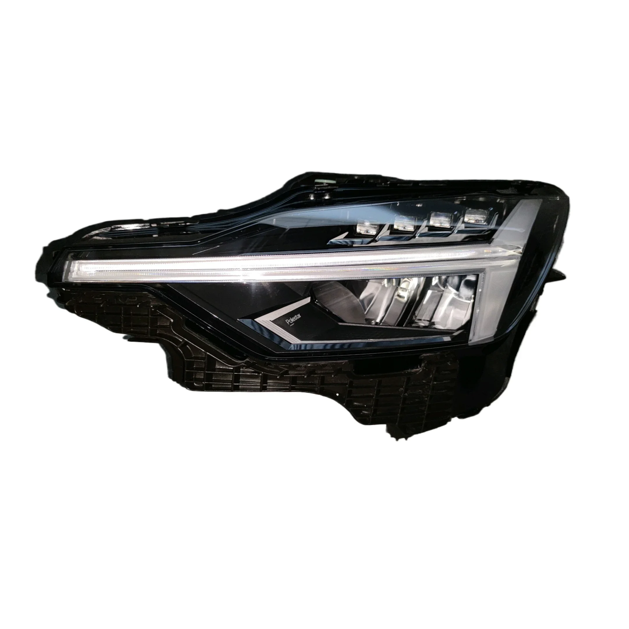 Suitable for high-quality automatic lighting system LED headlights of Volvo Polestar 2 cars