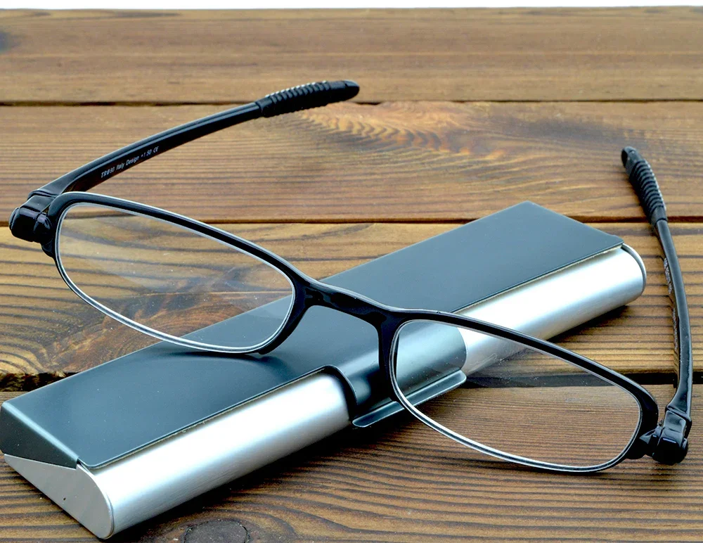 360 Degree Rotation Folding Reading Glasses Full-rim Frame Foldable Presbyopic Eyeglass +0.75 +1 +1.5 +2 +2.5 +3 +3.5 +4