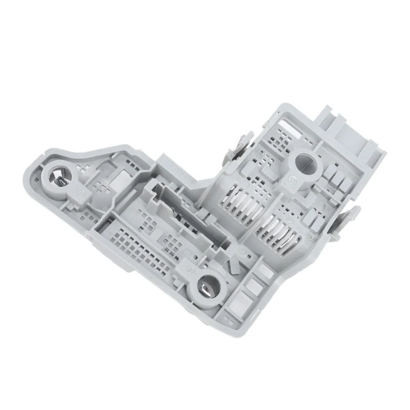 

Tail Light Bulb Holder Rugged Aluminum Rear Tail Lamp Bulb Socket Holder For C-Class W204 Saloon