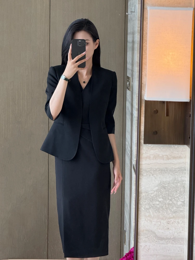 

Летний новый костюм из матового ацетата: плиссированный приталенный жакет и юбка, комплект из двух предметов для офиса, с обычными рукавами