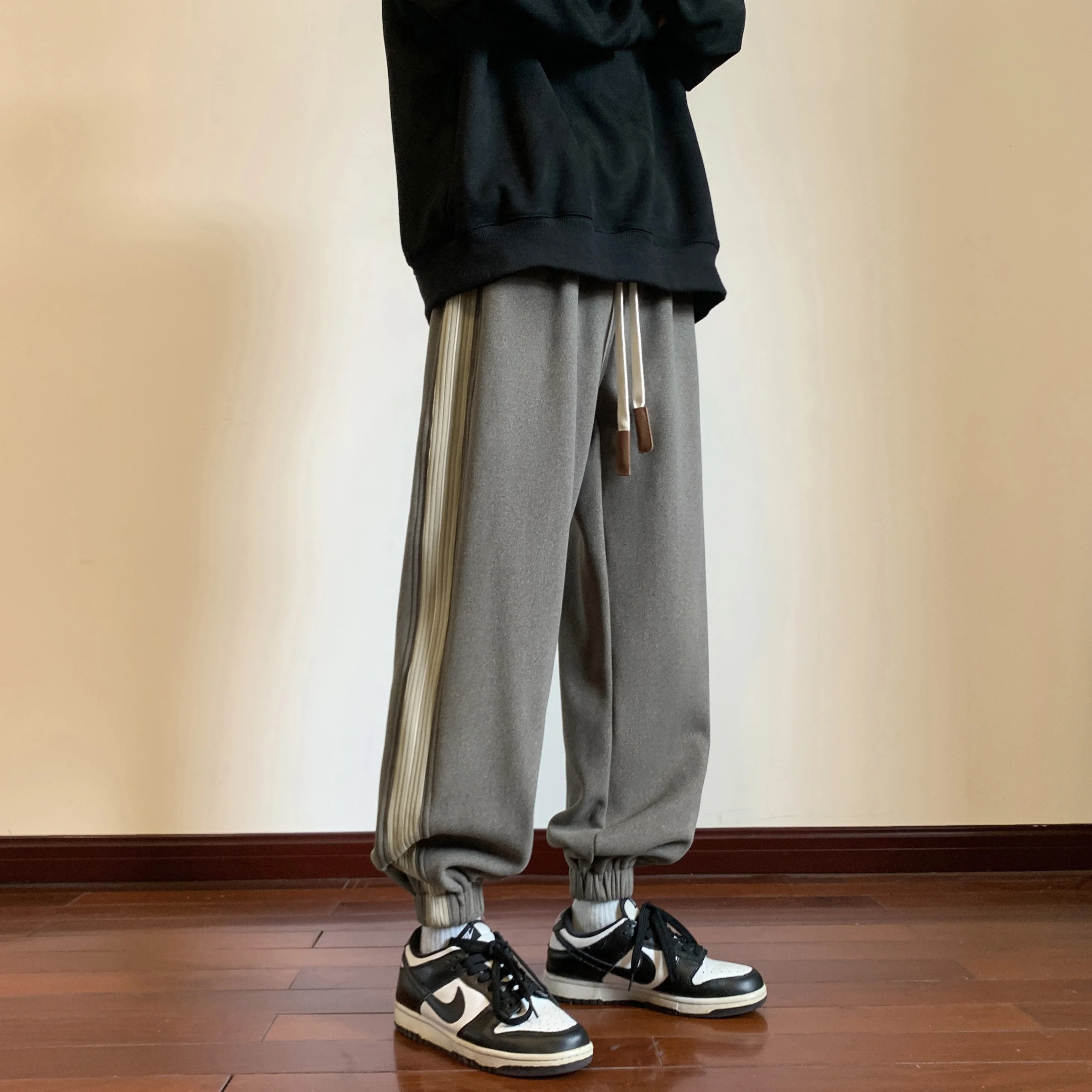 

Мужские утепленные повседневные брюки на флисовой подкладке, осенне-зимние, свободного кроя, в американском ретро-стиле, спортивные, с манжетами, для отдыха