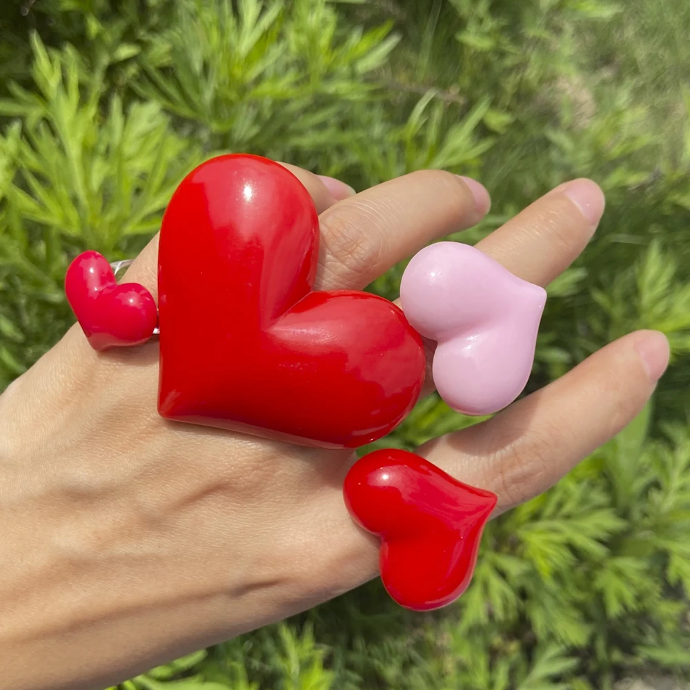 Fashion Exaggerated Sweet Heart Rings for Women Creative Big Red Romantic Finger Rings Wholesale Direct Sales