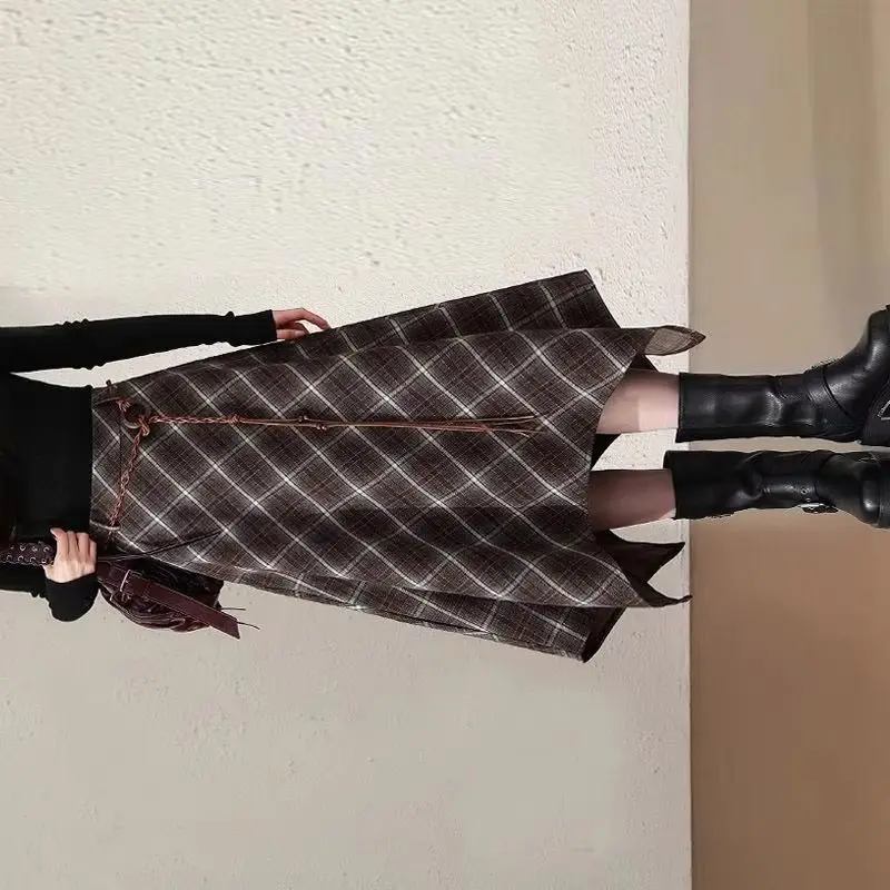 High-Quality Woolen Skirt Women's Autumn Winter 2026 New High Waist Skirts Ladies Long A-Shaped Irregular Plaid Umbrella Skirt