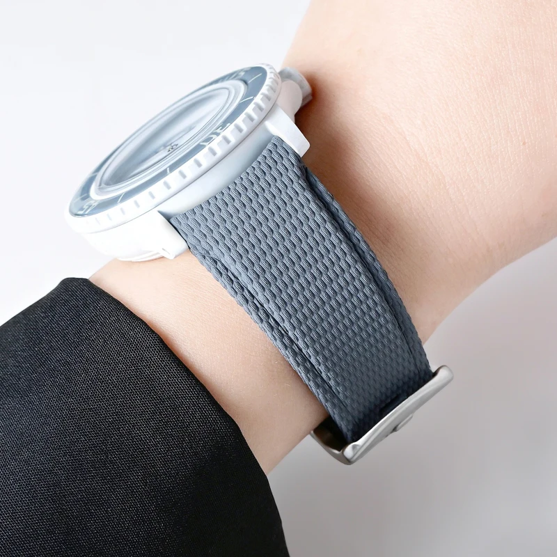 

High Quality Curved FKM Rubber Sailcloth Signature Watch Strap 20mm 21mm 22mm Quick Release Fit for Omega Relox Blancpain Tudor