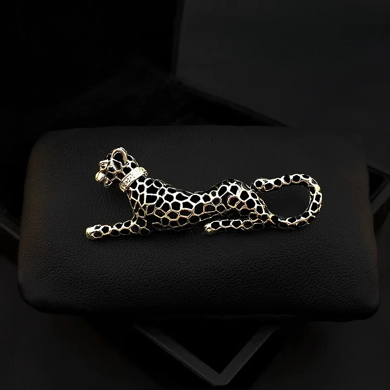 

Vintage Leopard Brooch for Men Women High End Luxury Black Animal Pin Rhinestone Jewelry Suit Clothing Accessories Gift 1186