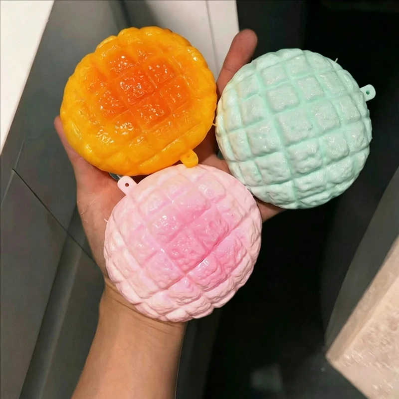 Crunchy Squishy Pineapple Bun Crispy Sound Squeeze Toy Round Blocks Filled Fidget Toy ASMR Sensory Stress Relief Toy Gifts