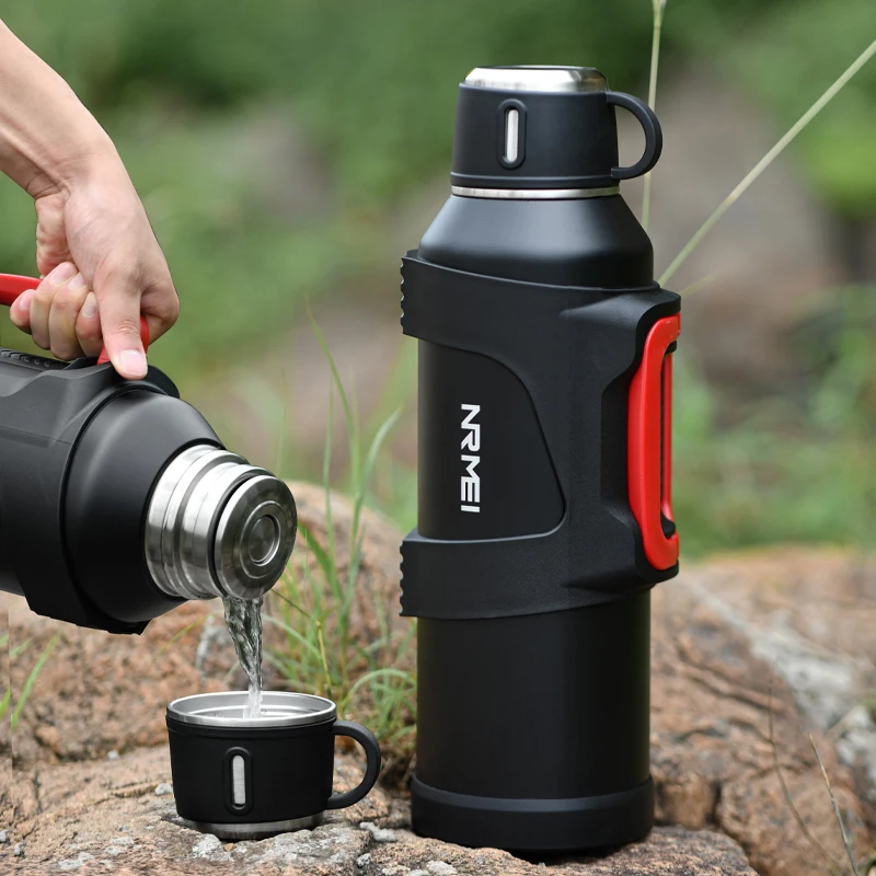 Stainless Steel Insulated Jug with Tea Filter Outdoor Portable Thermos Bottle Large Capacity Thermos Water Jug for Camp Hiking