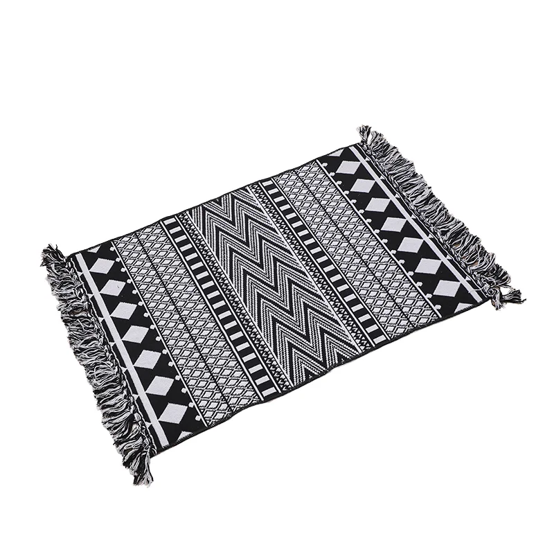 2026 Boho Style Bathroom Rug Runner 100% Woven Black Geometric Animal Print Reversible Cotton Weave Tassels Machine Madepromote