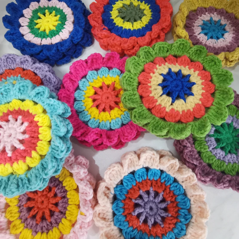 

Original DIY Hand Crochet Mats Pads Colors Round Coaster 14cm Wedding Table Decor Doilies Clothes Wool Accessories Patch 25pcs/