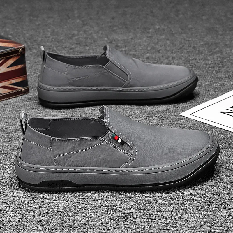 2026 Men Slip on Canvas Loafers Casual  Anti-slip Men's Sneakers Fashion Breathable Comfy Walking Shoes for ManZapatos De Hombre