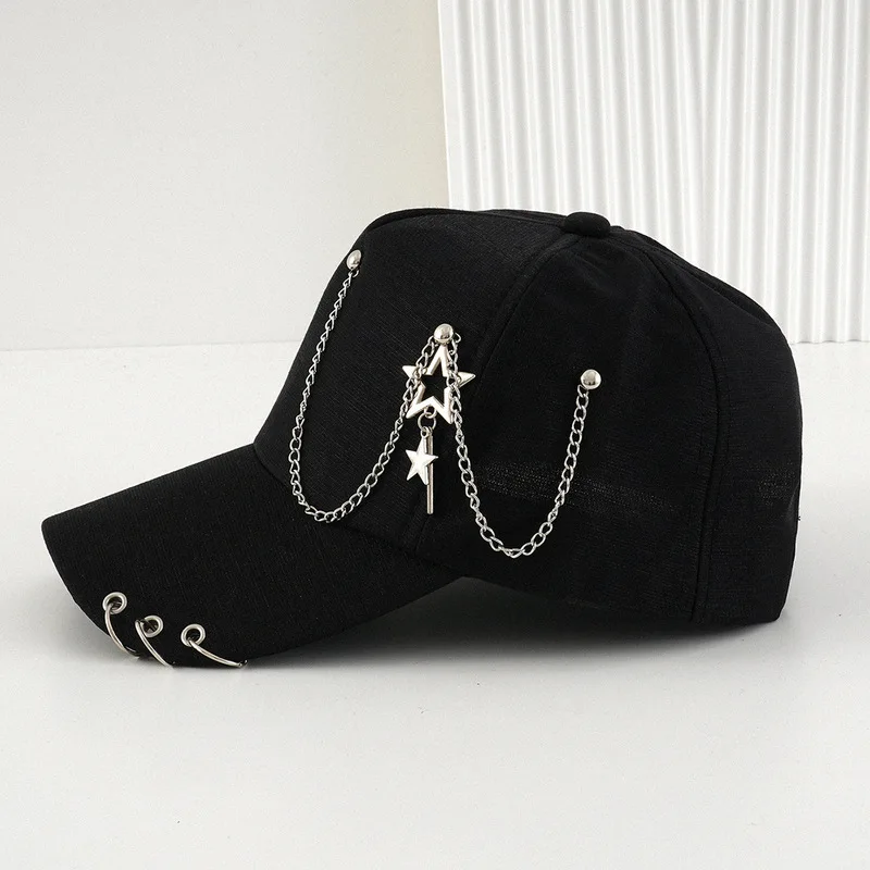 Popular Black Chain Baseball Cap for Men and Women, with Looped Chain and Star Pendant, punk Trendy Hip-Hop Style