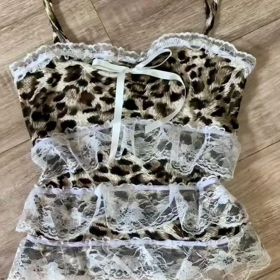 

Sexy V-neck Leopard Print Lace Camisole Women Y2K Sleeveless Slim Fit Bralette Soft Floral Trim Vest Daily Party Aesthetic Tops
