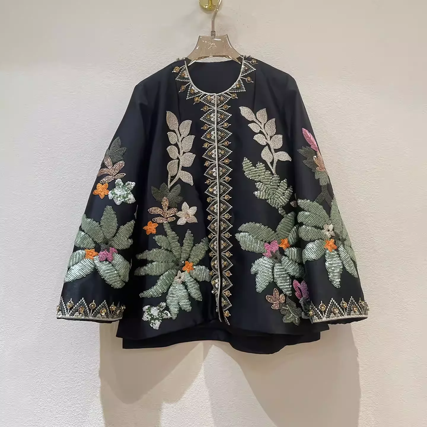 

Luxury Brand Name Silk Trench Coat Sequins Fashion Women's Black Cheongsam Top Elegant Office Ladies Embroidered Jacket
