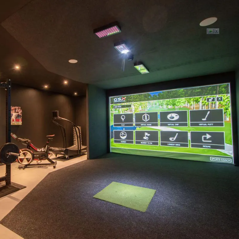 Home indoor enclosure virtual golf hitting mat high end impact screen  club 3d skytrak golf simulator system