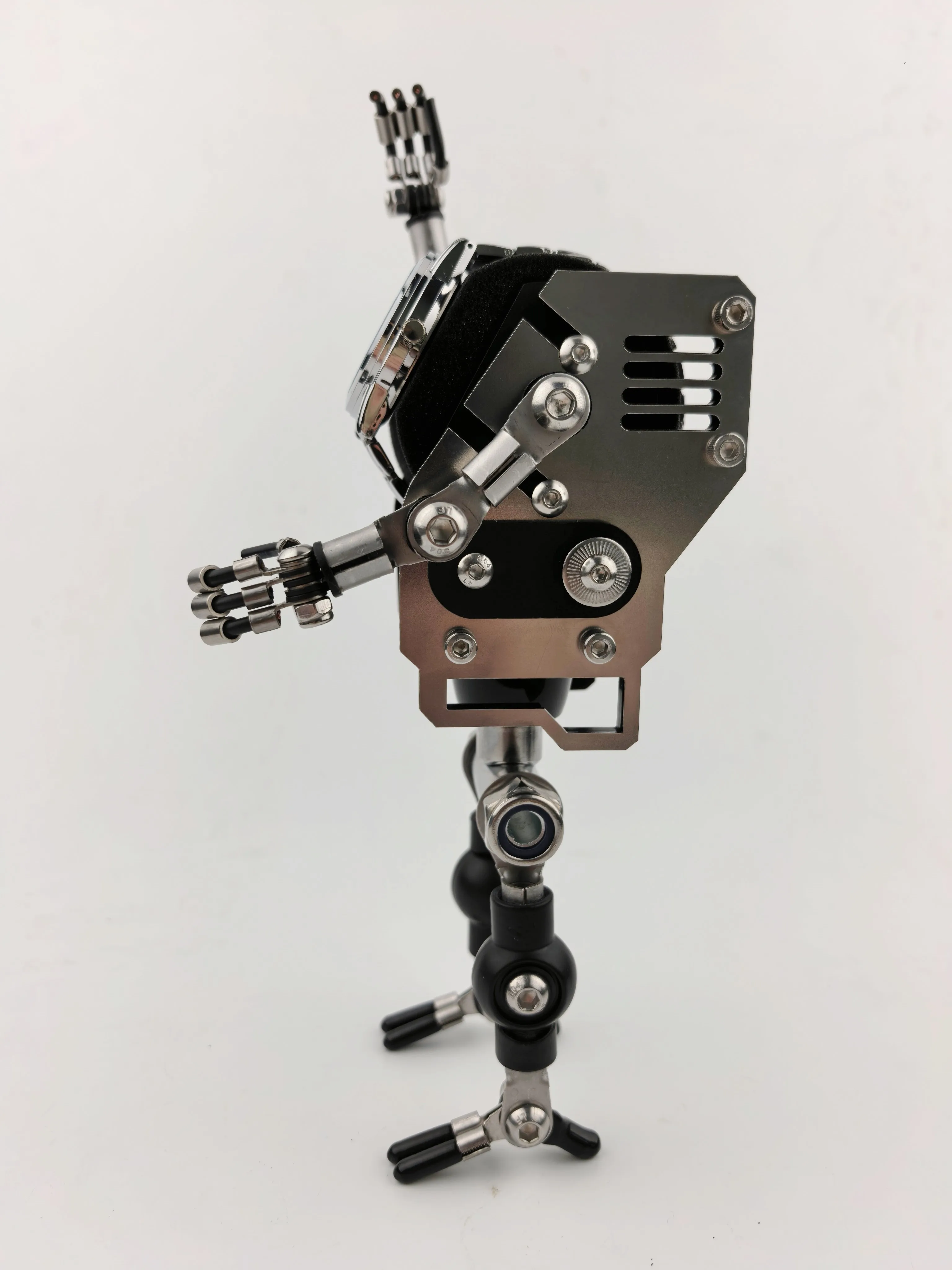 Metal Wind Robot Watch Holder - Industrial Punk Style Premium Gift Watch Storage for Men And Women Birthday Present