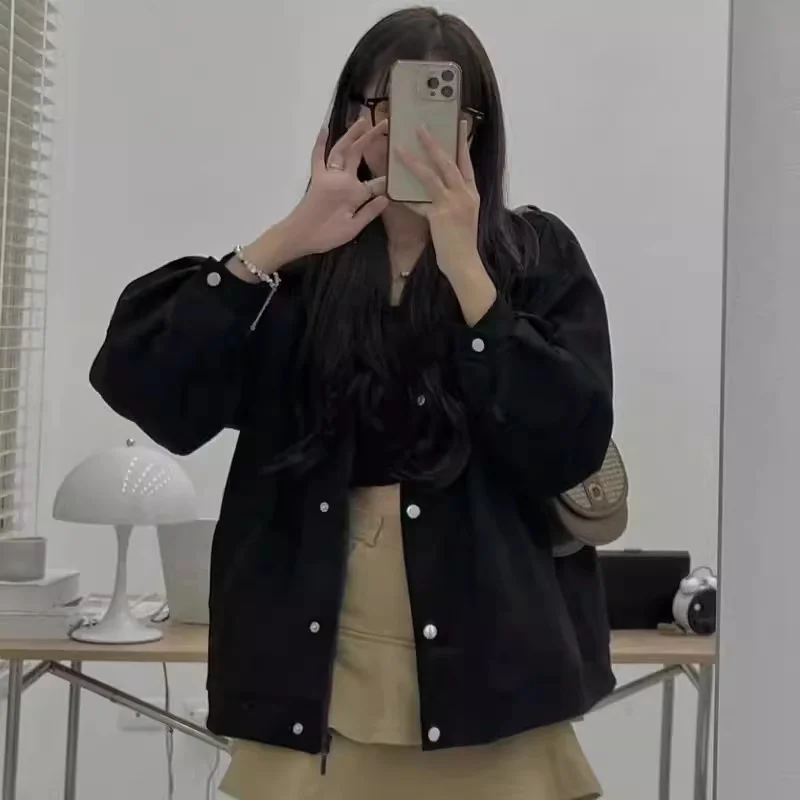 2024Autumn New Loose Retro Style Flip Collar Single breasted Double Pocket Design Loose Long sleeved Jacket Short Coat for Women