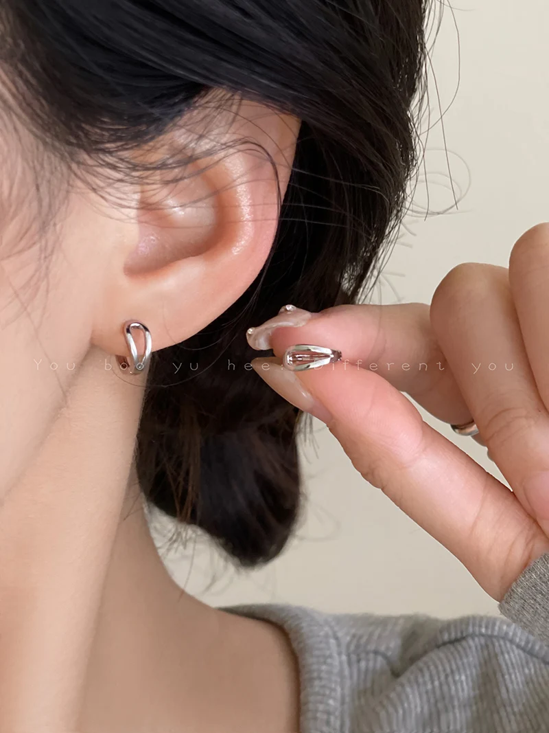 Simple Double-Layer Ear Cuff for Women - Unique High-End Sleep-Friendly Jewelry.