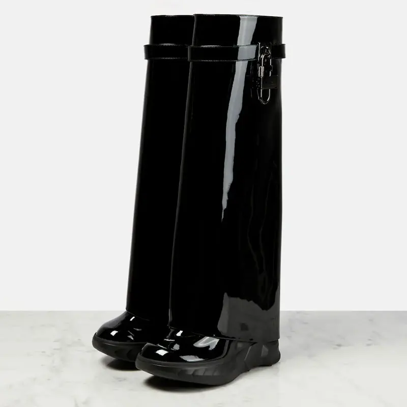 

Новая женская юбка с круглым носком и толстой подошвой, с длинным рукавом, на танкетке, с высокой металлической пряжкой, сапоги до колена с большим рукавом, большой размер