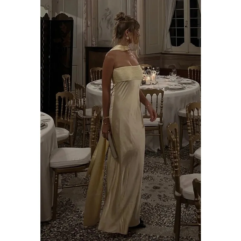 Abito da cocktail elegante da donna in tubino di raso Abito lungo da sera a sirena con spalle scoperte increspato per celebrità con nastro