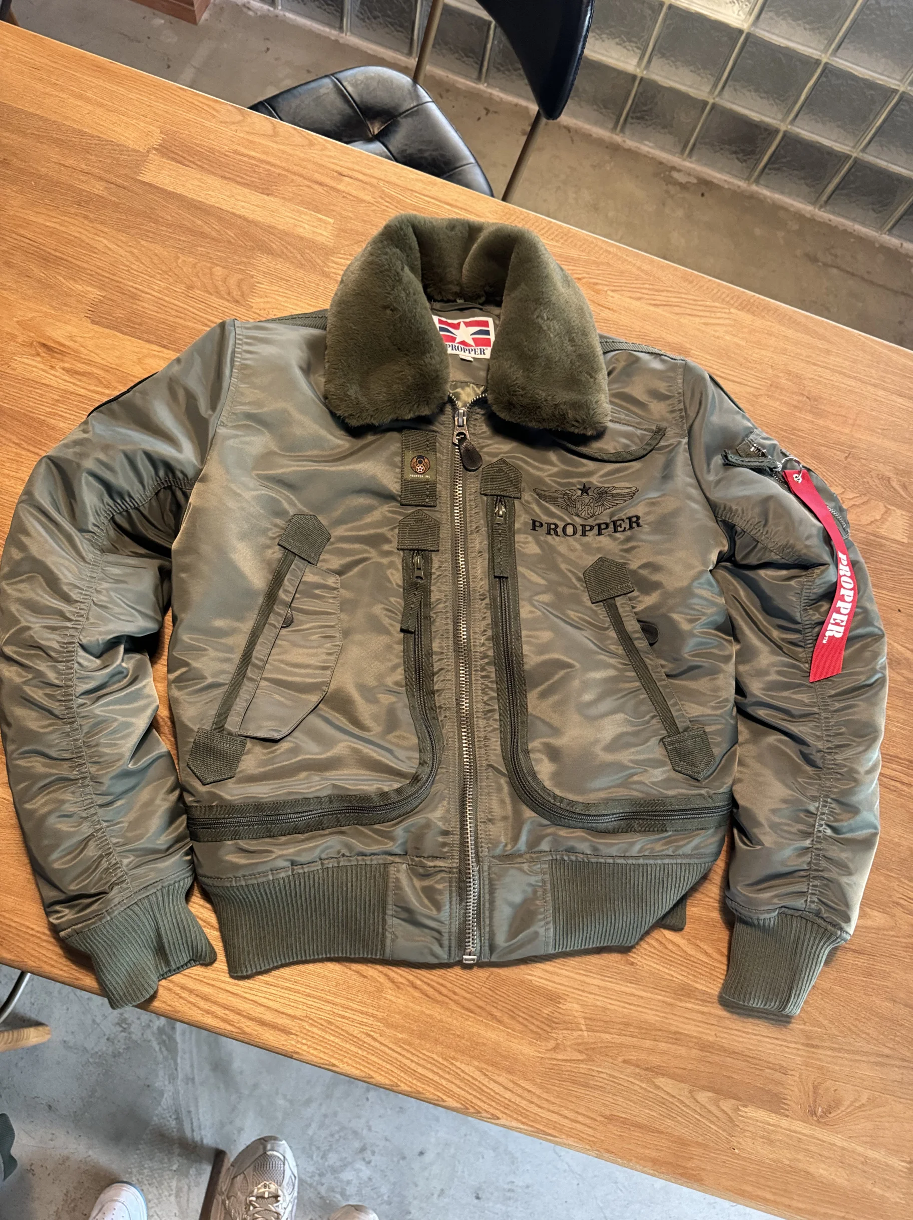 

Thiened Flight Jaet Baseball Cotton Workwear Pure Color Jaet with Fur Collar And kets Urban Faion Youth Casual Coat