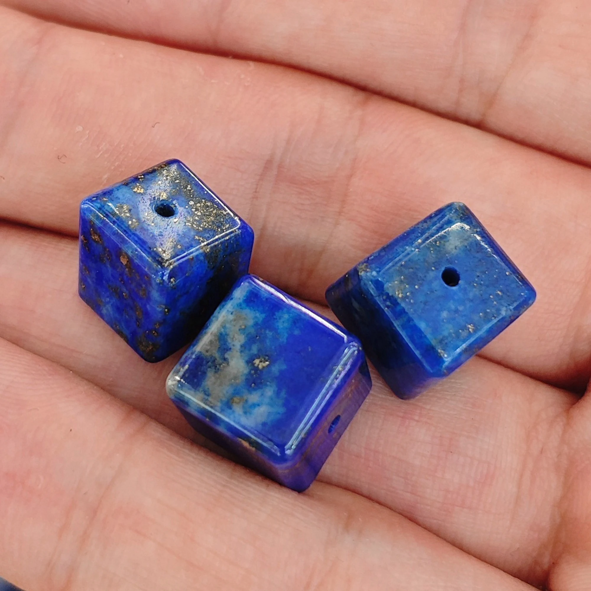 Natural Deep Blue Lapis Lazuli Gemstone Cube Beads Smooth Square Sugar Beads Golden Pyrite Strand Accent Random Dispatch Supply