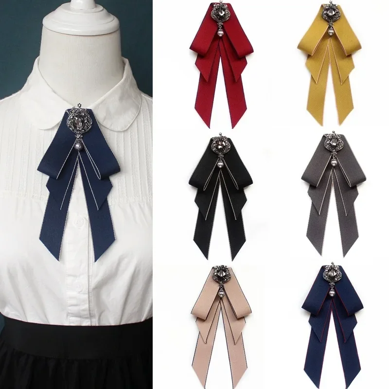 New Fabric Cloth Art Bowknot Brooch Rhinestone Bow Tie College Wind Collar Pin and Brooches Shirt Corsage for Women Accessories