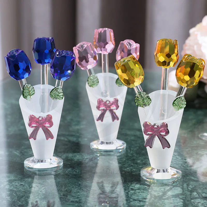 Crystal Vase Decorated with Three Small Roses Glass Candlestick Flower Ornaments Desktop Wedding Decor Figurine