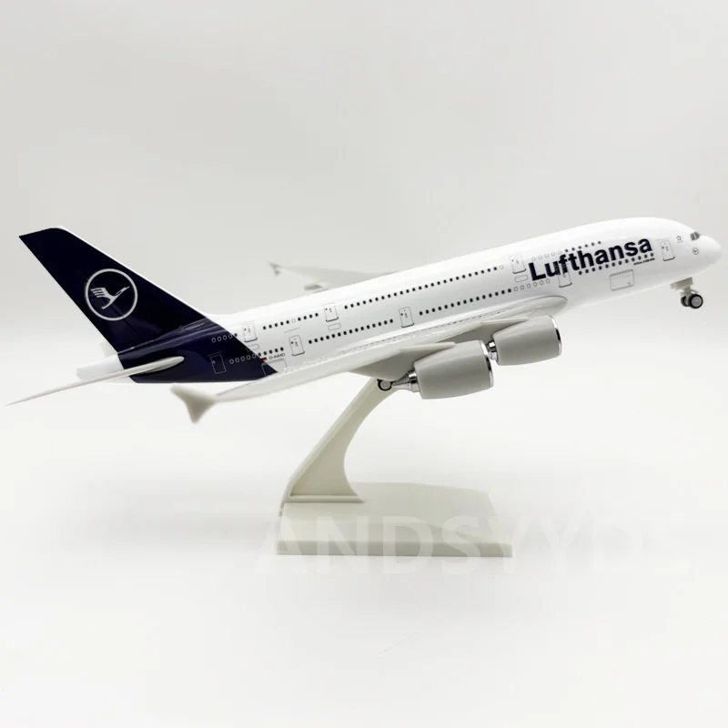 

Игрушечная детская модель самолета 30 см A380, новая модель самолета Lufthansa Airlines 380 с колесами, модель самолета из смолы, коллекция подарок