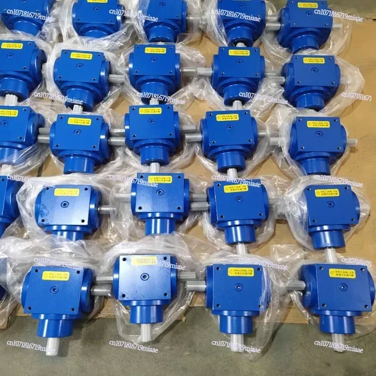 Stainless steel gear reducer HDF21 spiral bevel gear steering gear right angle steering box reversing machine speed reducer