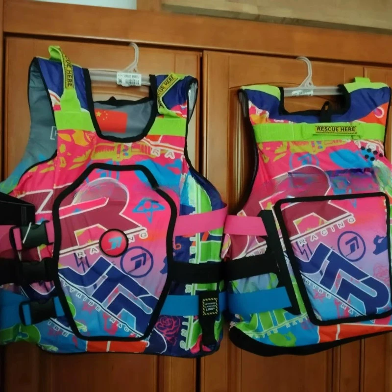 Water sports full set of equipment 25 life jackets with anti-collision guards at the front and rear for safety