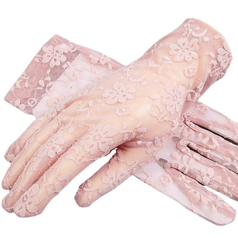 Guantes de mujer de verano de encaje corto transpirable estilo fino guantes de moda suaves coreano elegante conducción al aire libre guantes de protección solar