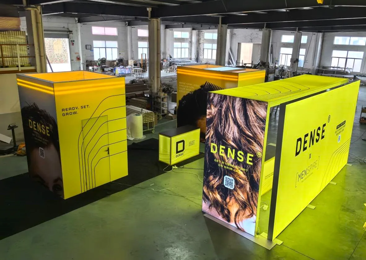 Cabine de comércio de 20x20 pés Design Cosmoprof Suporte de exposição modular da América do Norte para show de beleza