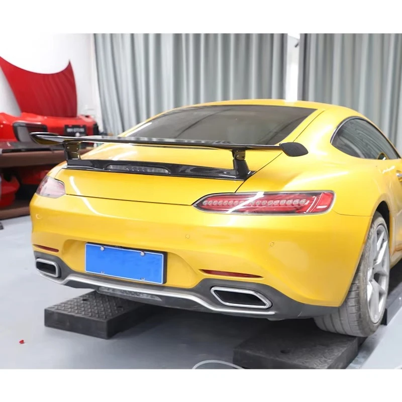 STLF CLRAK Car Upgrade Carbon Fiber Tail Decorative Panel New Condition Fit for 2015-2023 GT GTS GTR Pro Style 4