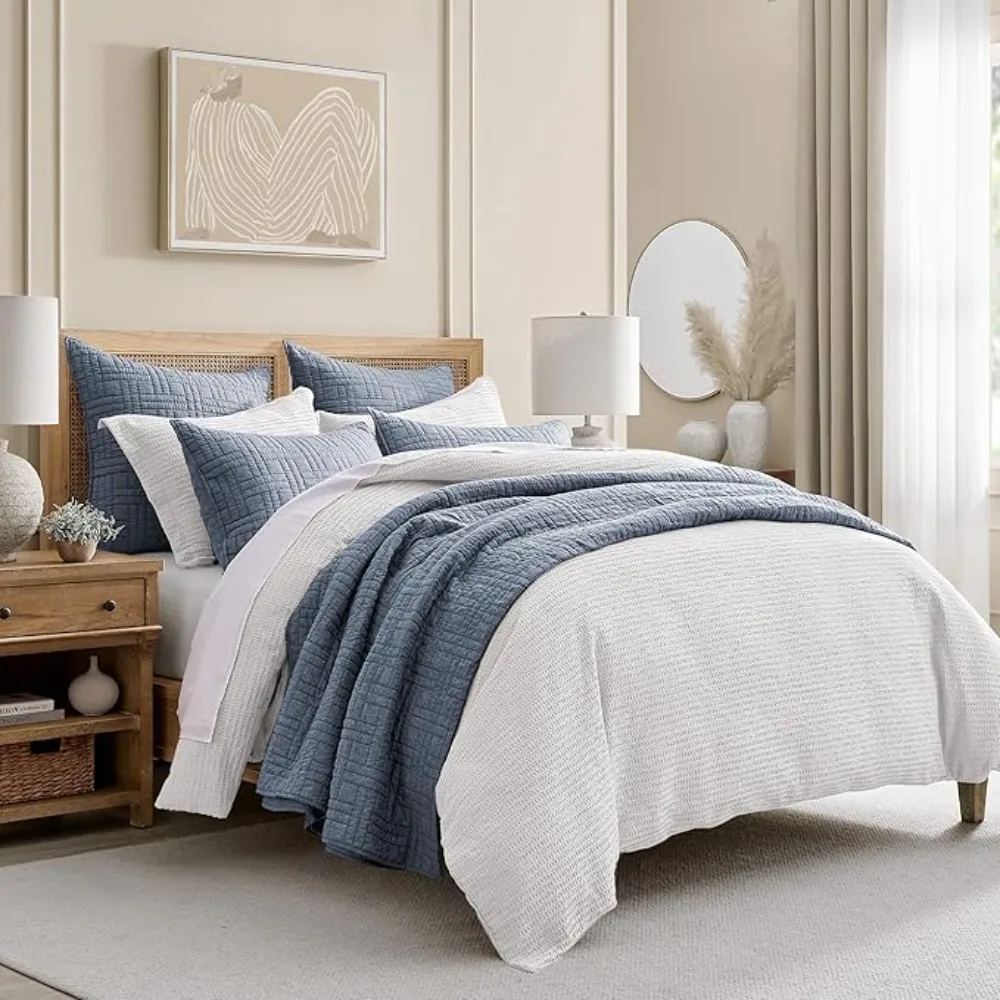 Full/Queen Comforter + Two Standard Pillow Cases - Waffle Weave - Bright White - Comforter (90 x 94in.) and Pillow Case