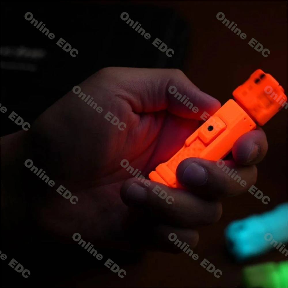 MUYI mosquetero luminoso Fidget Slider juguetes luminosos juguetes para aliviar el estrés juguetes Fidget para adultos