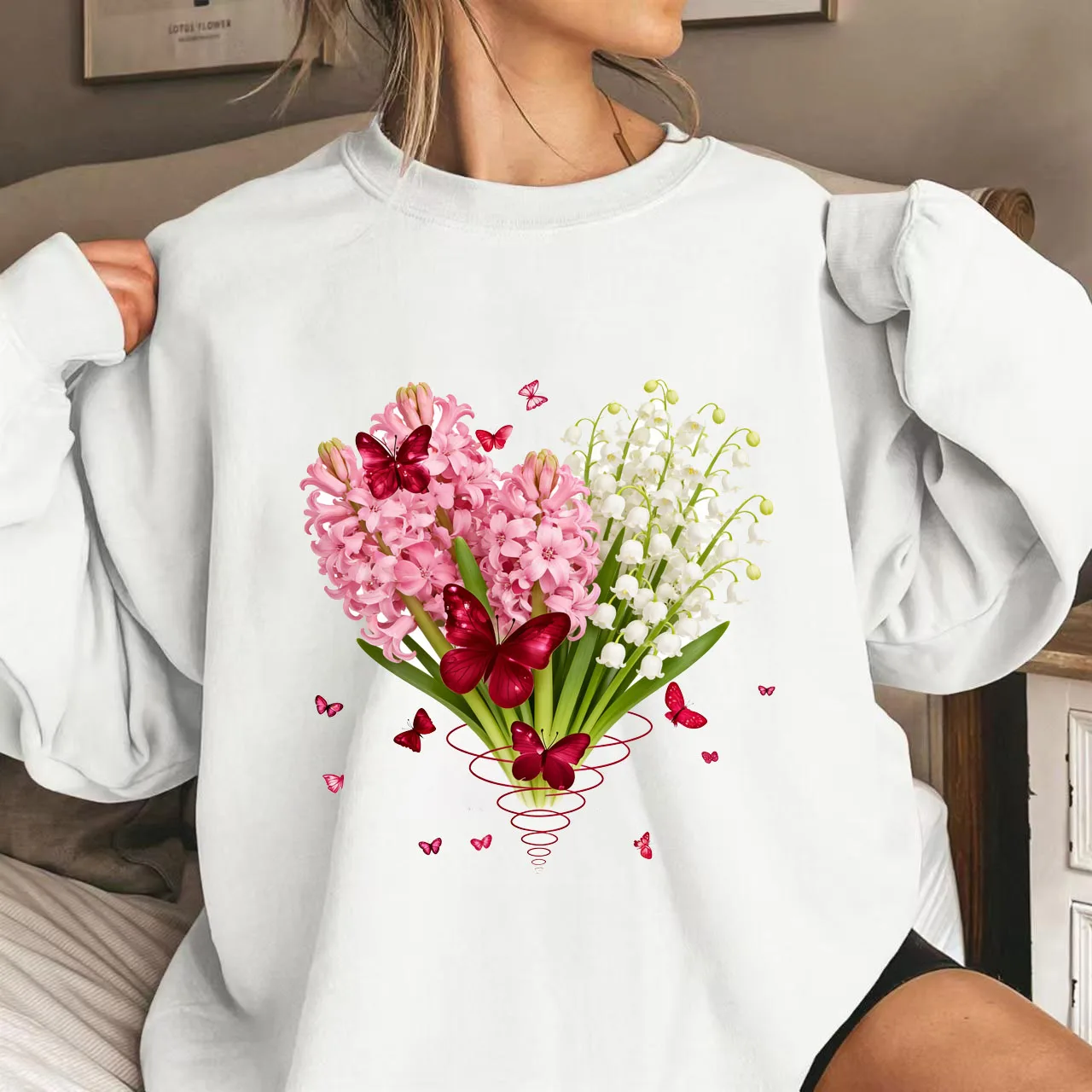 2026 Nieuw dames cartoon anime los fleece sweatshirt met lange mouwen en ronde hals