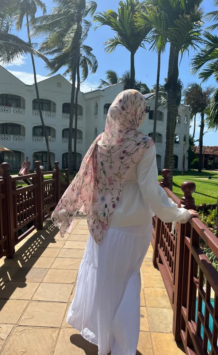 

Повседневные акварельные шаль с цветочным принтом, шарфы, мусульманский дышащий мягкий шарф-хиджаб, длинный хлопковый вискоза, женские тюрбаны, повязки на голову