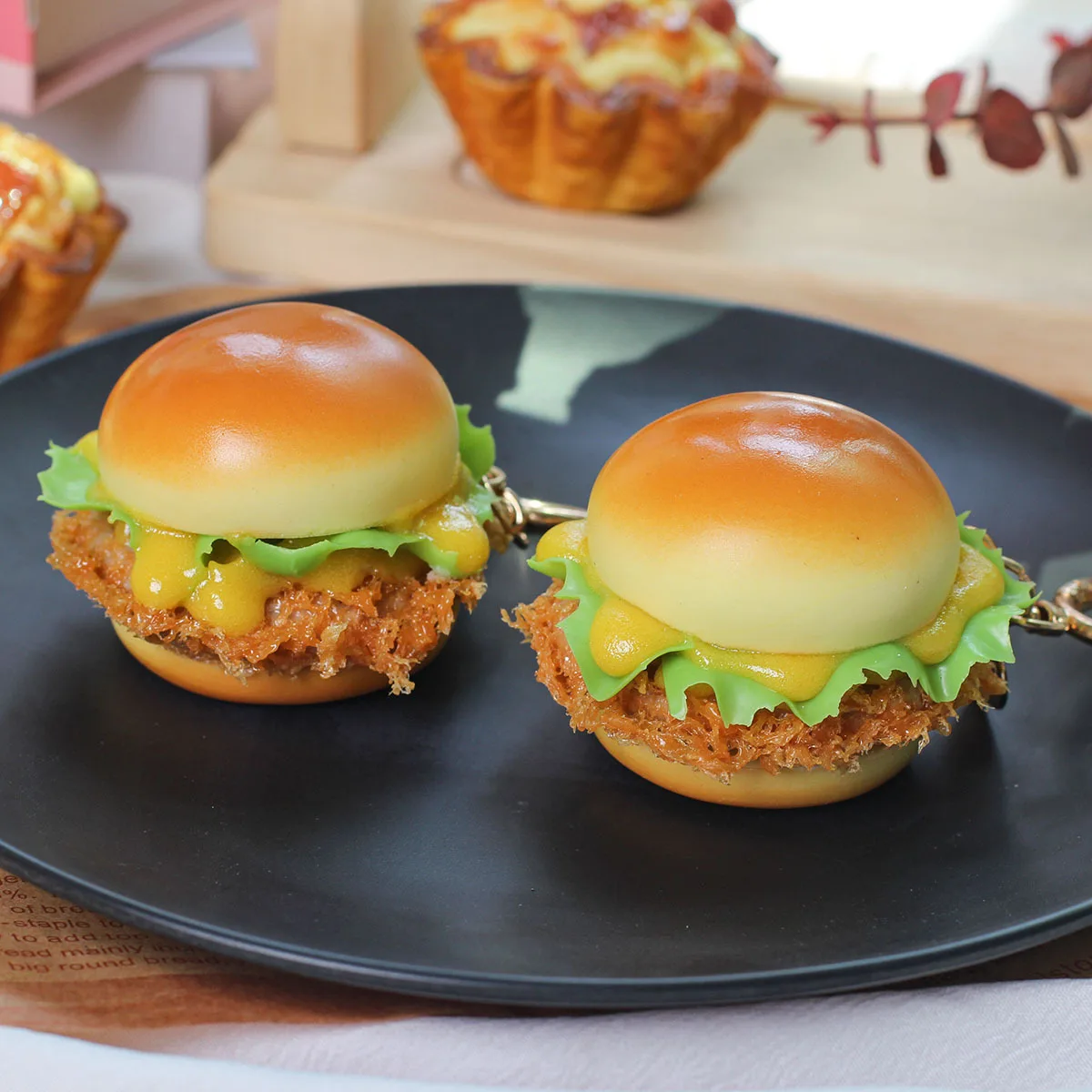 

Mini Hamburger Cheeseburger Hamburger Fake Food Model Resin DIY PU Keychain Pendant Decoration Creative Gift Home Decor