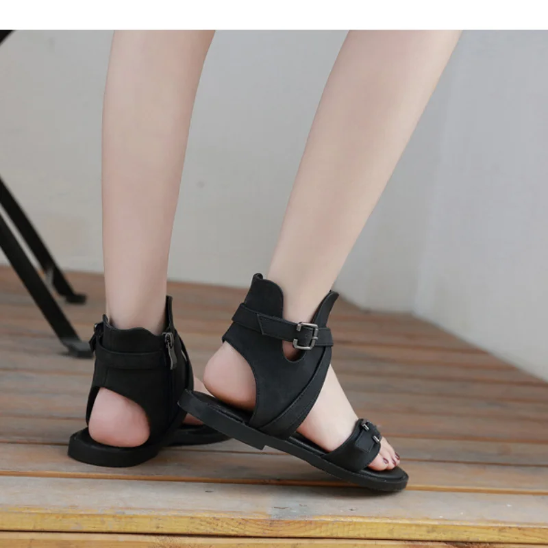 Fashion Buckle Strap Low Heel Women\'s Roman Style Sandals