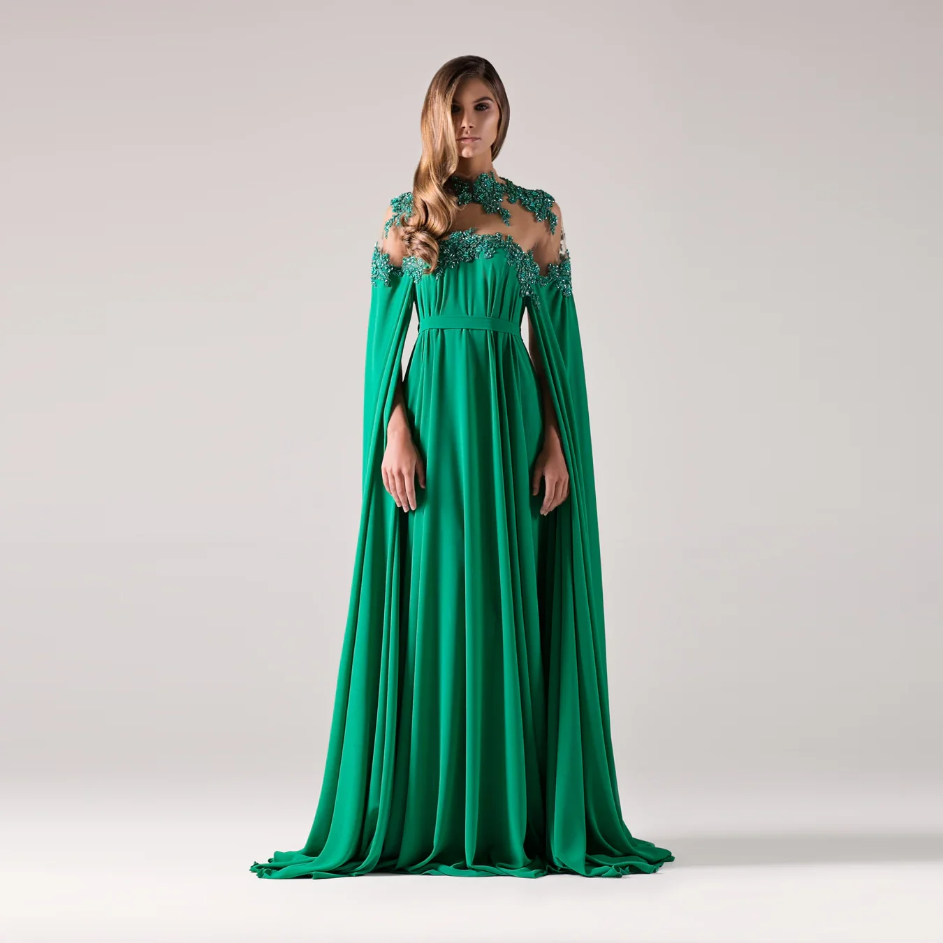 Green Prom Dress Long Cloak Applique Beaded Chiffon Evening Gowns A Line Draped Elegance Formal Dress Backless Gorgeous
