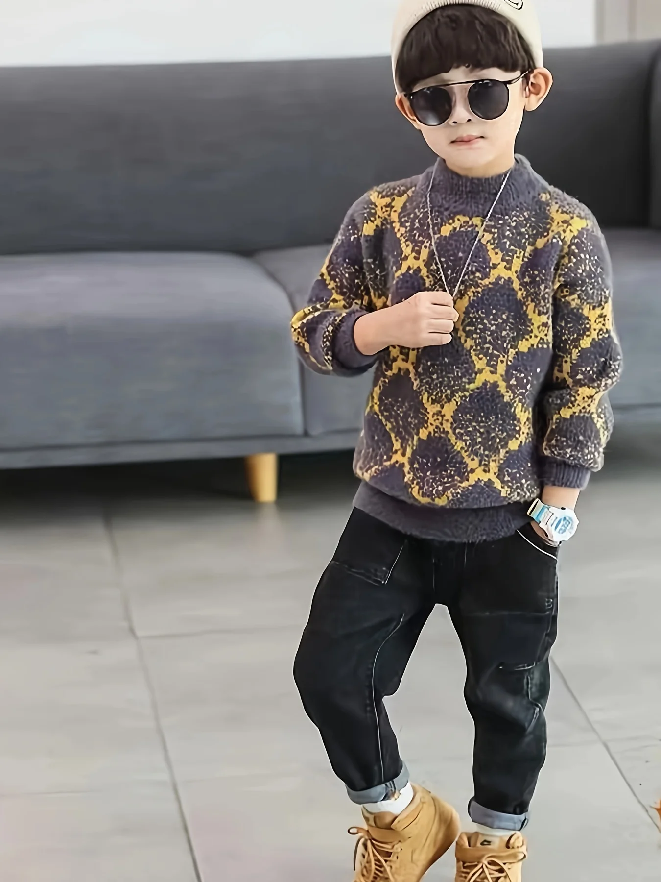 男の子用子供服、フェイクミンクベルベット秋冬新作プルオーバー、年長児向けスタイリッシュなフリースセーター、ベースレイヤーシャツ