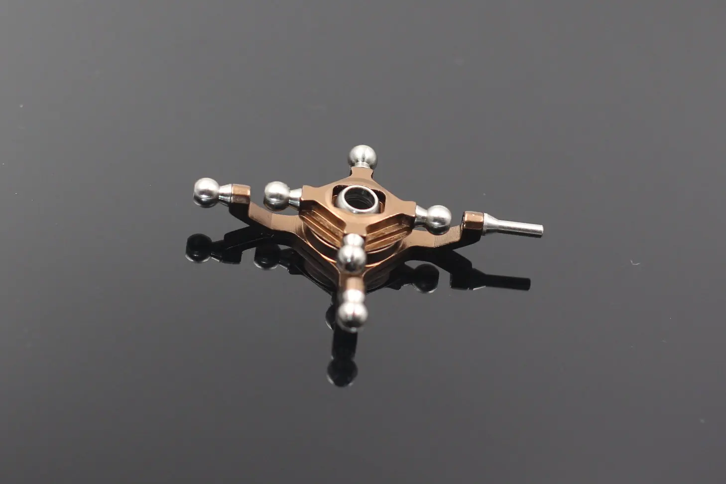 

Металлический вертолет с ЧПУ 200SRX, запасная часть для перекоса самолета