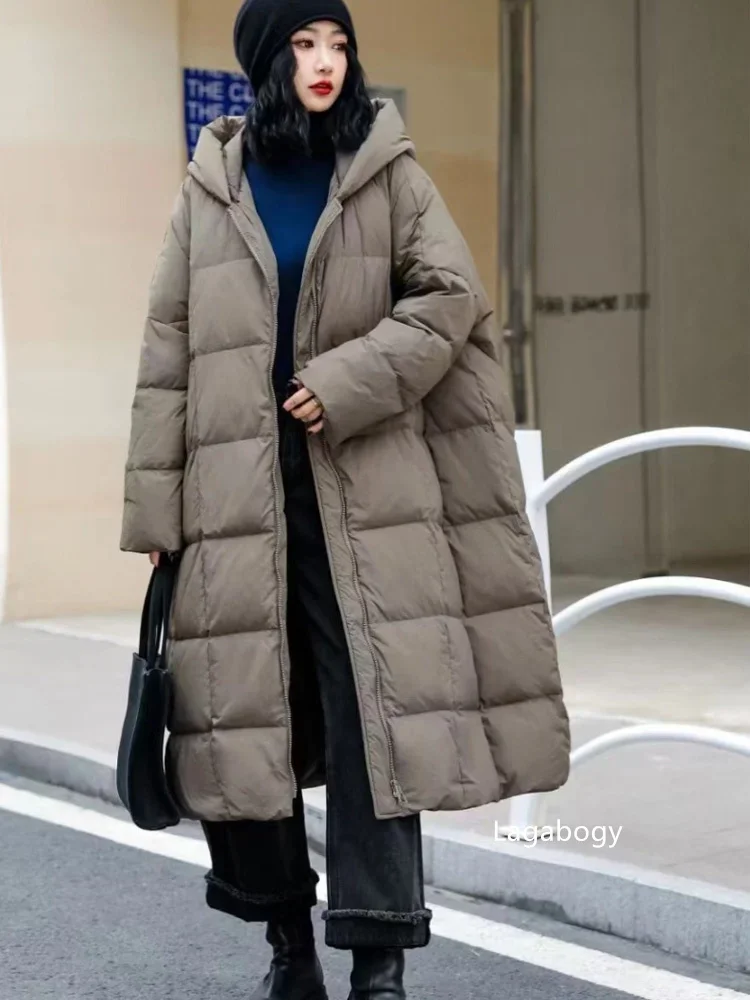 Lagabogy 2024 New Winter Women Oversize Puffer Coat 90% White Duck Down Jacket Female Loose Long Thick Warm Hooded Casual Parkas