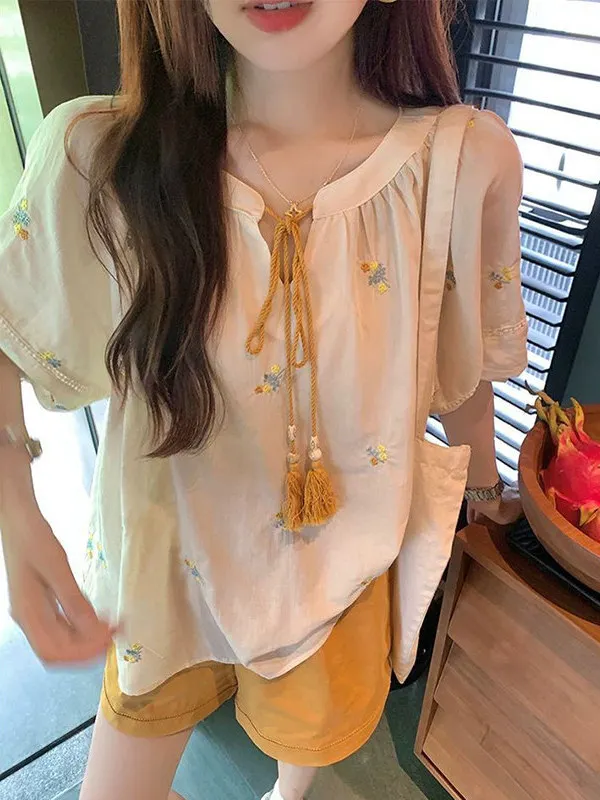 

plus Size Women's Embroidered Short Pants Set Sweet Youthful Dopamine Style Summer Casual High Waist Wide Leg Fashion Ensemble